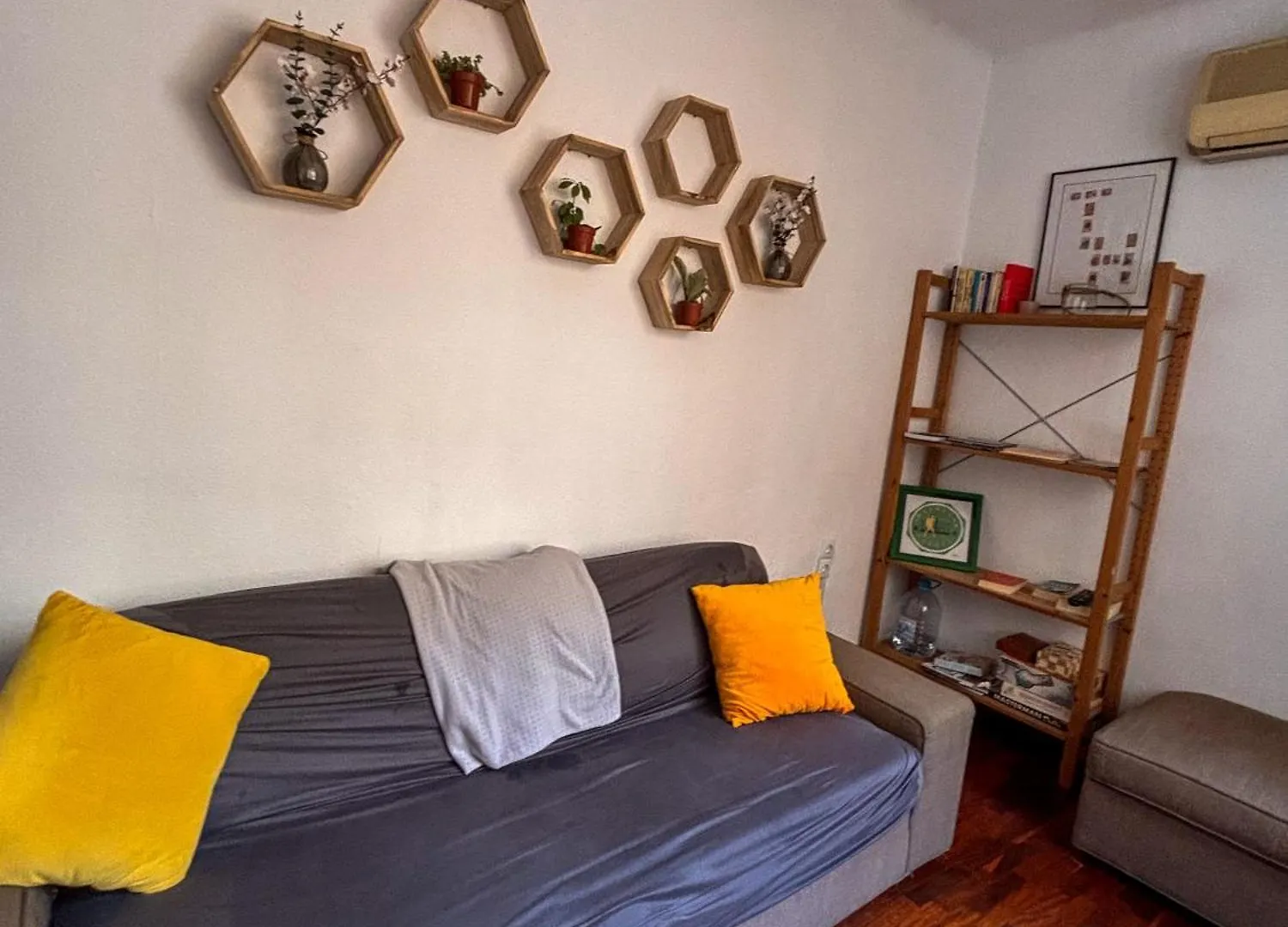 Tarragona Hostel 0*,  Spain