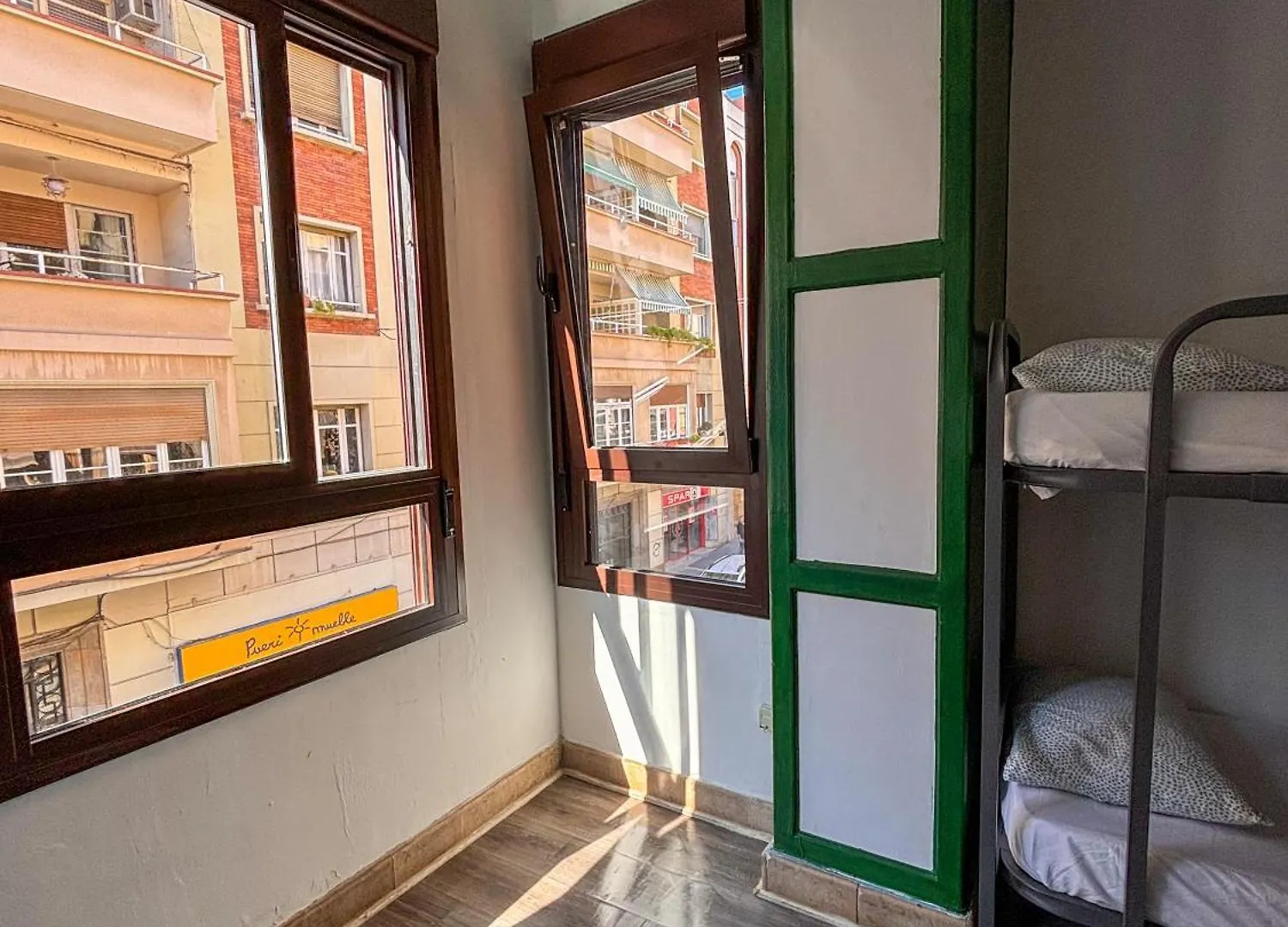 Tarragona Hostel